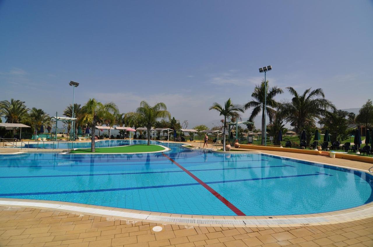 Maagan Eden Holiday Village Мааган Экстерьер фото